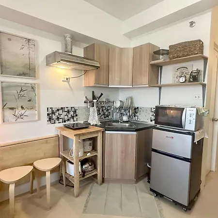 Captivating Crib In The Metro