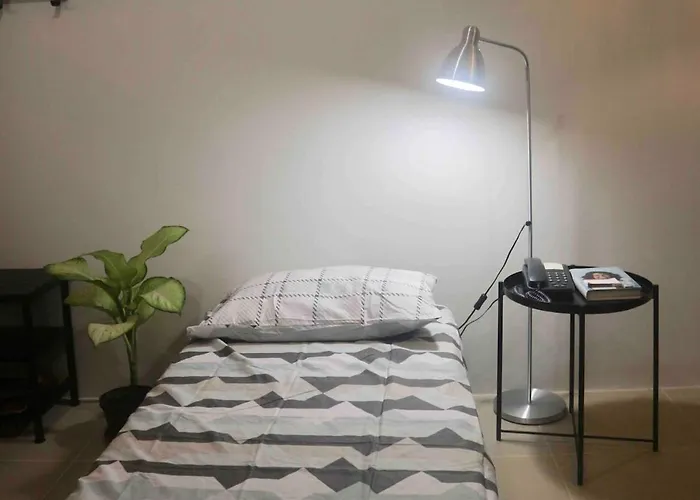 Captivating Crib In The Metro Appart hôtel 3*