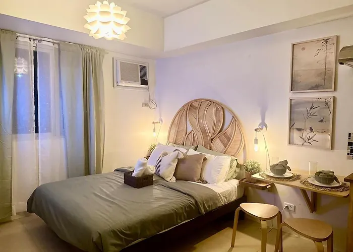 Captivating Crib In The Metro Appart hôtel 3*
